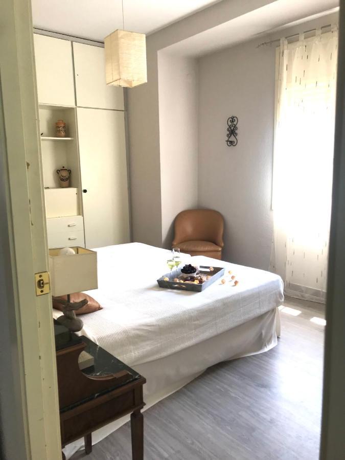 Apartamento Ideal Барселона Екстер'єр фото
